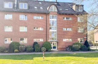 Wohnung kaufen in Lübecker Straße, 21465 Reinbek, Dachgeschosswohnung in Reinbek