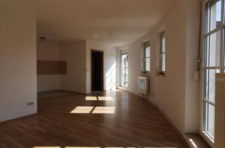 Wohnung mieten in Mühldorfer Straße 40, 84503 Altötting, 1,5-Zimmer-Wohnung in zentraler Lage in Altötting