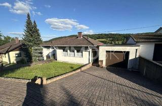 Einfamilienhaus kaufen in 56459 Willmenrod, Einfamilienhaus mit Einliegerwohnung und großem Garten!