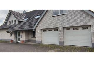 Einfamilienhaus kaufen in Stromberger Straße 15b, 33378 Rheda-Wiedenbrück, Großes Einfamilienhaus mit Doppelgarage in Rheda-Wiedenbrück