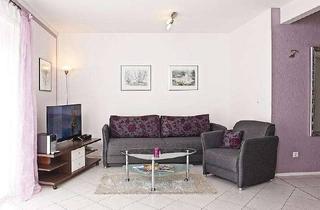 Immobilie mieten in 83093 Bad Endorf, Idyllisch gelegene 2-Zimmer Wohnung mit Terrasse und Garten sowie Parkplatz in Bad Endorf - Landkrei