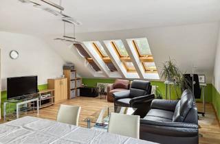 Wohnung kaufen in Haidhofer Straße, 95473 Creußen, Geräumige Dachgeschosswohnung in einem gepflegten Mehrfamilienhaus in Creußen, sofort bezugsfrei!