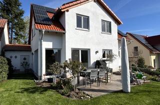 Einfamilienhaus kaufen in In Den Schelmenäckern 10, 67271 Neuleiningen, Energieeffizientes A+-Einfamilienhaus mit tollem Garten, Doppelgarage und Nebengebäude