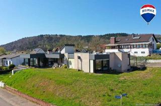 Haus kaufen in 66701 Beckingen, Beckingen / Reimsbach - Wohn- und Geschäftshaus mit Einliegerwohnung