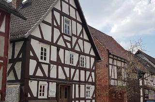 Haus kaufen in 35116 Hatzfeld, Hatzfeld (Eder) - Historisches Fachwerkhaus