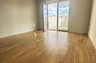 Wohnung mieten in Beusselstraße 31d, 10553 Berlin, Wohnen im Dachgeschoss mit zwei Terrassen - 3 Zimmer * Einbauküche * zentrale Lage *Zweitbezug