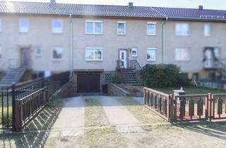 Haus kaufen in 19300 Grabow, Willkommen zuhause: Bezugsfähiges 4-Zi.-Reihenmittelhaus mit neu angelegtem Garten