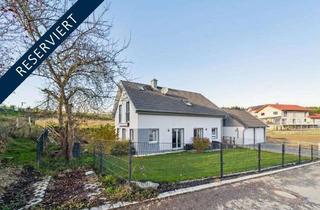 Einfamilienhaus kaufen in 84494 Niederbergkirchen, Sonnendurchflutetes Einfamilienhaus im Neubaugebiet – Modern, großzügig und idyllisch gelegen