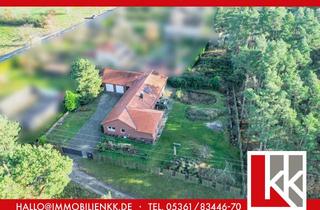 Haus kaufen in 38524 Sassenburg, Naturnahes Wohnen: Bungalow mit Einliegerwohnung am Waldrand in Stüde