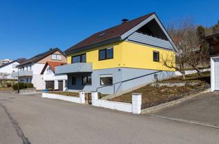 Mehrfamilienhaus kaufen in 78564 Wehingen, Mehrfamilienhaus mit 3 Wohnungen in ruhiger Lage