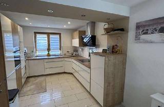 Doppelhaushälfte kaufen in 74564 Crailsheim, Gepflegte Doppelhaushälfte mit moderner Ausstattung, Garage und Garten in ruhiger und zentraler Lage