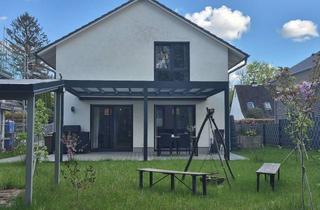 Haus mieten in 22869 Schenefeld, Modernes Einfamilienhaus in naturnaher Lage mit großzügigem Grundriss und hochwertiger Ausstattung