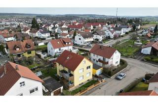 Mehrfamilienhaus kaufen in 89537 Giengen, MFH mit 2 Wohneinheiten und Garage in Giengen
