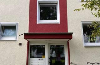 Wohnung mieten in 24539 Neumünster, Vollständig renovierte 3-Zimmer-Wohnung mit Balkon und EBK in Neumünster