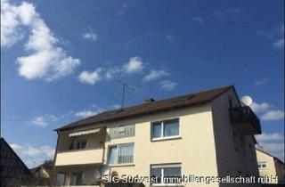 Wohnung kaufen in 74397 Pfaffenhofen, Pfaffenhofen - 4 Zimmer Wohnung mit Garten + Garage + Hobbyraum und Balkon + EBK und mehr, in Top Wohnlage.