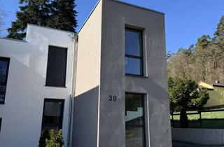 Wohnung mieten in Auf Rodder 30, 53894 Mechernich, In Mechernich-Kommern: exklusive Neubauwohnung mit drei Zimmern und Balkon/Terasse