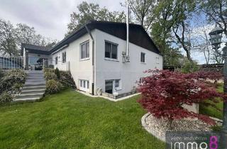 Einfamilienhaus kaufen in 86567 Hilgertshausen-Tandern, Einfamilienhaus mit Pool, zwei Einliegerwohnungen und einer XL Garage für Schrauber und Sammler