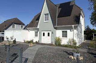Einfamilienhaus kaufen in 19075 Pampow, Einfamilienhaus Stadtnah mit Solar/Kamin/Doppelgarage/Wintergarten