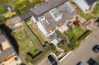 Einfamilienhaus kaufen in 75177 Oststadt, Lichtdurchflutetes Einfamilienhaus in ausgezeichneter Lage mit Garage, Balkon und Garten