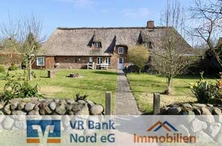 Haus kaufen in Süderweg 77, 25853 Drelsdorf, Reetdachhaus "Jannes"- Historischer Charme trifft modernen Wohnkomfort
