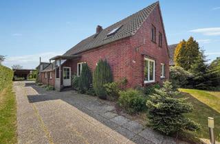 Einfamilienhaus kaufen in Rhododendronstraße 29, 26639 Wiesmoor, Großzügiges und teilsaniertes Einfamilienhaus in grüner Lage von Wiesmoor-Hinrichsfehn