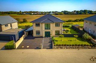 Villa kaufen in Dammoos 69, 24955 Harrislee, Eleganz und Wertigkeit – Luxuriöse Villa mit ca. 200 m² Wohnfläche in Feldrandlage!