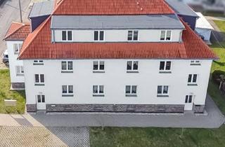 Wohnung kaufen in Zur Kotzschbarhöhe, 04442 Zwenkau, Charmante 2,5-Zimmer-Dachgeschosswohnung mit Balkon in Zwenkau