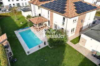 Mehrfamilienhaus kaufen in Saturnring 32, 32130 Enger, PROVISIONSFREI Neuwertiges, gepflegtes Traumhaus mit Pool zum wohlfühlen