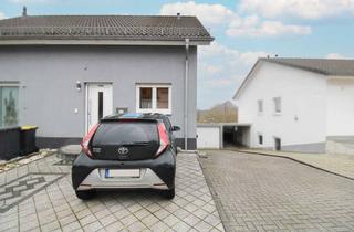 Haus kaufen in Zum Eisweiher 5a, 66333 Völklingen, Familienidyll mit Garten, einer Garage und Freistellplatz in Völklingen