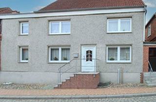 Einfamilienhaus kaufen in Friedensstraße, 23942 Dassow, Charmantes EFH auf Felssteinfundament in zentraler Lage von Dassow