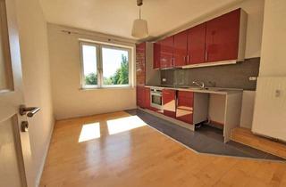 Wohnung kaufen in 22049 Dulsberg, Bezugsfreie, sonnige 1-Zimmer-Wohnung mit Wohnküche Nähe Osterbekkanal