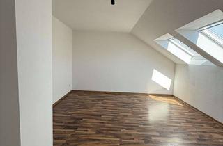 Wohnung mieten in Wasgaustraße 30, 66953 Pirmasens, Schöne DG-Wohnung in ruhiger Lage von Pirmasens zu vermieten!