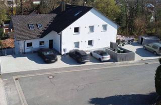 Haus kaufen in 91325 Adelsdorf, Exklusives Mehrparteienhaus in ruhiger Lage!