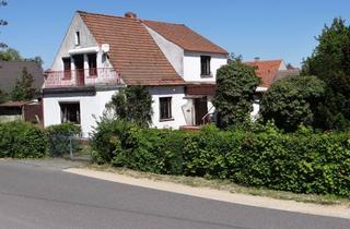 Einfamilienhaus kaufen in Forster Straße, 02906 Niesky, teilsaniertes Einfamilienhaus in Niesky Neuhof zu verkaufen