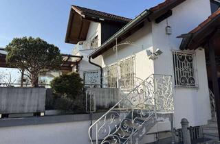 Einfamilienhaus kaufen in 89561 Dischingen, Repräsentatives Einfamilienhaus, Innenpool, Sauna, Wintergarten - in traumhafter Lage