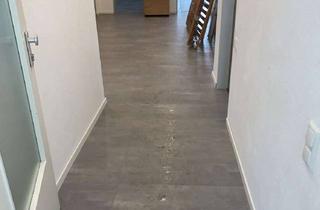 Wohnung mieten in 73450 Neresheim, Traumhafte 4-Zimmer-Wohnung in bester Lage mit Balkon – Perfekt für Familien!