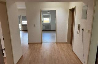 Wohnung mieten in Whg.44 / Winzlerstr. 30, 66954 Pirmasens, Schöne helle 3-Zimmer Wohnung mit zwei Balkonen in Pirmasens zu vermieten