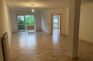 Wohnung mieten in Schöne Aussicht 19, 65529 Waldems, Ruhig gelegene 2 Zimmerwohnung mit Einbauküche und Tiefgaragenplatz