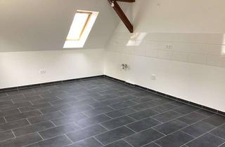 Wohnung mieten in Heegermühler Str. 16a, 16225 Eberswalde, Hier macht wohnen Spaß: tolle 2-Zi.-Dachgeschosswohnung mit Ausblick