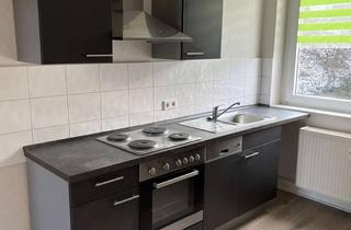 Wohnung mieten in Hammesberger Straße 82, 42855 Innen, Schöne und ansprechende 1-Zimmer-Wohnung mit EBK in Remscheid-Hasten