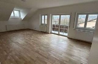 Wohnung mieten in Innstraße 88b, 94036 Passau, Ruhige, neu renovierte 3-Zimmer-DG-Wohnung in der Innstraße in Passau