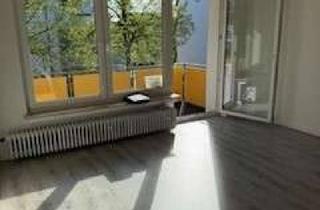 Wohnung mieten in 59439 Holzwickede, Renovierte helle Wohnung mit Balkon