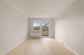 Wohnung mieten in Varkausring 1-6, 01796 Pirna, Erstbezug nach hochwertiger Sanierung mit Einbauküche und Balkon