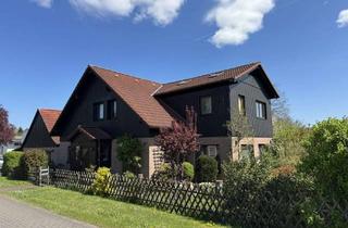 Einfamilienhaus kaufen in 18516 Süderholz, Großes Einfamilienhaus mit Doppelgarage in Griebenow