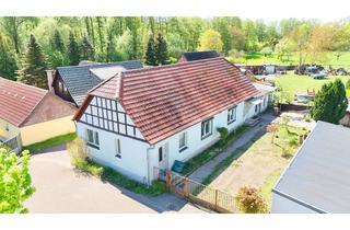 Einfamilienhaus kaufen in 39606 Iden, Charmantes Einfamilienhaus mit Sanierungsbedarf und großem Grundstück