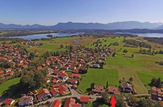 Haus kaufen in 82449 Uffing, Solides Zweifamilienhaus in begehrter Aussichtslage