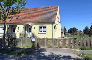 Doppelhaushälfte kaufen in 14532 Stahnsdorf, Doppelhaushälfte mit Potenzial sucht neue Familie