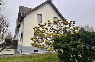 Haus mieten in 61381 Friedrichsdorf, Einfamilienhaus mit Charme zum Selbstgestalten
