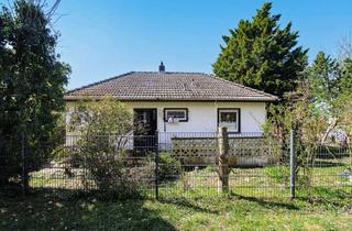 Anlageobjekt in 61279 Grävenwiesbach, Gestalten Sie Ihr Zuhause: Einfamilienhaus mit weitläufigem Garten n Grävenwiesbach-Heinzenberg