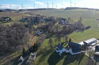 Gewerbeimmobilie kaufen in 09618 Großhartmannsdorf, Kleine Grünfläche mit ca. 24% Rendite im Erzgebirge